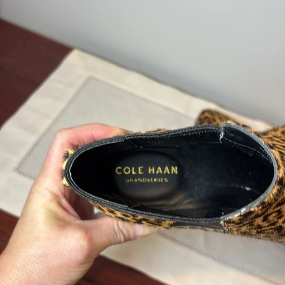 Cole Hann Gia Animal Print Western Calf Hair Chunky Heel Ankle Boots Size 7.5 B